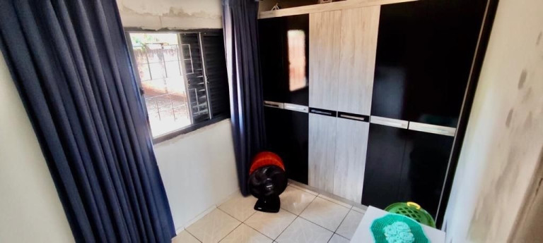 Imagem Casa com 2 Quartos à Venda, 50 m² em Parque Tarumã - Maringa Imagem Casa com 2 Quartos à Venda, 50 m² em Parque Tarumã - Maringa