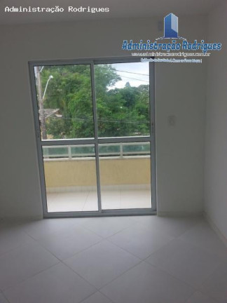 Imagem Apartamento com 2 Quartos à Venda, 54 m² em Vista Alegre - São Gonçalo