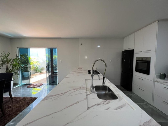 Imagem Casa com 3 Quartos à Venda, 280 m² em Setor Habitacional Arniqueira (águas Claras) - Brasília Imagem Casa com 3 Quartos à Venda, 280 m² em Setor Habitacional Arniqueira (águas Claras) - Brasília