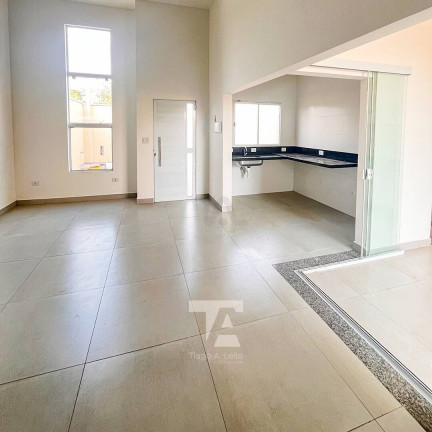 Imagem Casa com 3 Quartos à Venda, 175 m² em Loteamento Residencial E Comercial Flamboyant - Pindamonhangaba