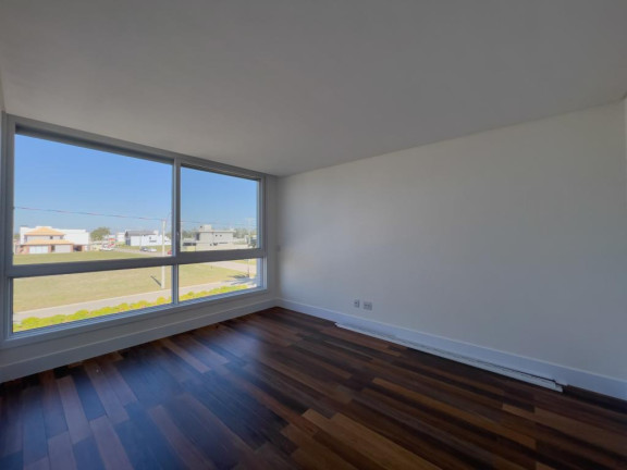 Imagem Casa com 3 Quartos à Venda, 203 m² em -- - Curumim Imagem Casa com 3 Quartos à Venda, 203 m² em -- - Curumim
