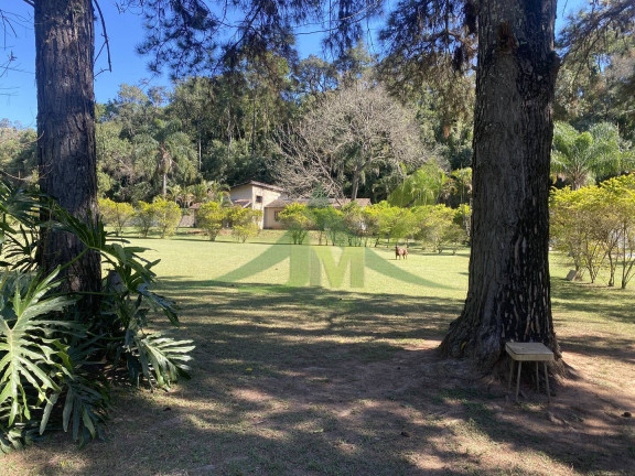Imagem Chácara com 8 Quartos à Venda, 13.000 m² em Portão - Atibaia Imagem Chácara com 8 Quartos à Venda, 13.000 m² em Portão - Atibaia