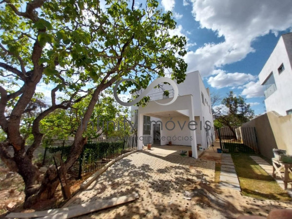 Casa de Condomínio com 4 Quartos à Venda, 400 m² em Joá - Lagoa Santa
