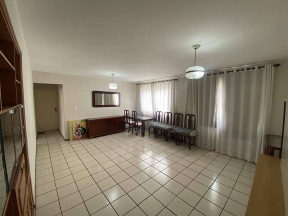 Imagem Apartamento com 3 Quartos à Venda, 122 m² em Centro - Florianópolis Imagem Apartamento com 3 Quartos à Venda, 122 m² em Centro - Florianópolis