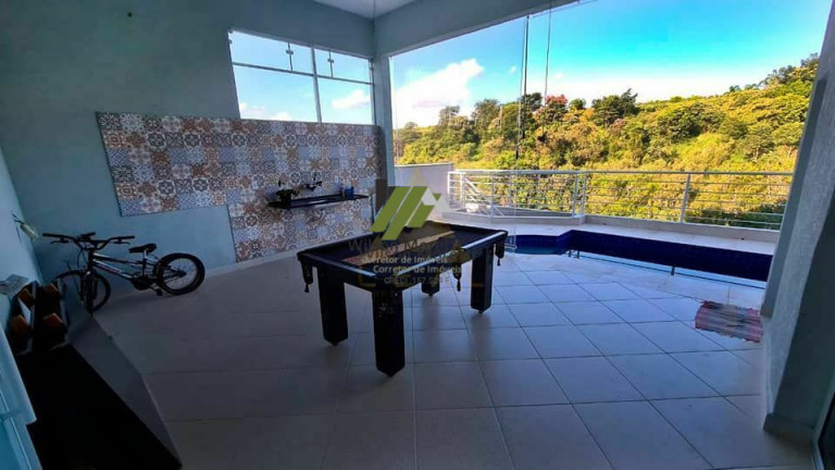 Imagem Casa com 3 Quartos à Venda, 246 m² Imagem Casa com 3 Quartos à Venda, 246 m²