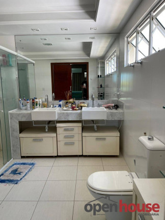 Imagem Casa com 5 Quartos à Venda,  em Cotovelo (distrito Litoral) - Parnamirim