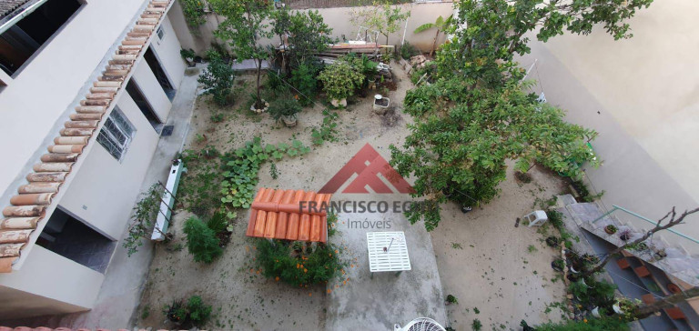 Imagem Casa com 6 Quartos à Venda, 327 m² em Itaipu - Niterói Imagem Casa com 6 Quartos à Venda, 327 m² em Itaipu - Niterói