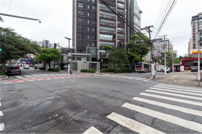 Imagem Imóvel Comercial à Venda, 358 m² em Moema - São Paulo Imagem Imóvel Comercial à Venda, 358 m² em Moema - São Paulo