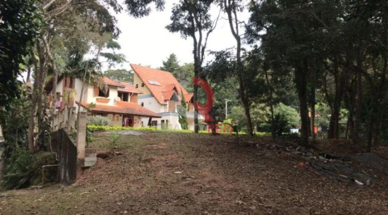 Imagem Imóvel com 3 Quartos à Venda, 2.100 m² em Pq Petropólis - Mairiporã Imagem Imóvel com 3 Quartos à Venda, 2.100 m² em Pq Petropólis - Mairiporã