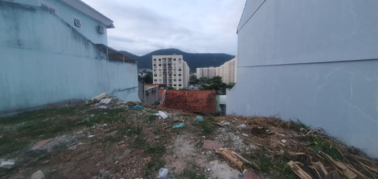 Imagem Terreno à Venda, 250 m² em Taquara - Rio De Janeiro Imagem Terreno à Venda, 250 m² em Taquara - Rio De Janeiro
