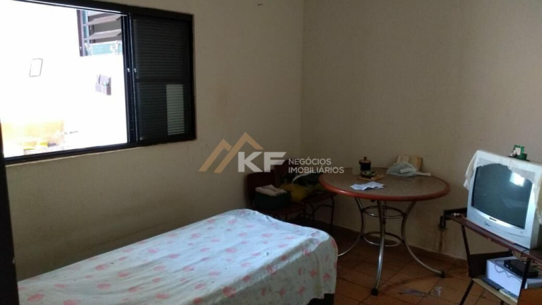 Imagem Casa com 3 Quartos à Venda, 127 m² em Ipiranga - Ribeirão Preto Imagem Casa com 3 Quartos à Venda, 127 m² em Ipiranga - Ribeirão Preto