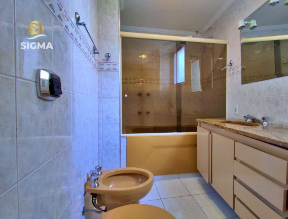 Imagem Apartamento com 3 Quartos à Venda, 138 m² em Pitangueiras - Guarujá Imagem Apartamento com 3 Quartos à Venda, 138 m² em Pitangueiras - Guarujá