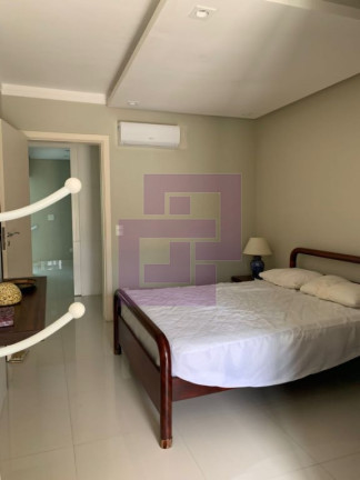 Imagem Sobrado com 7 Quartos à Venda, 429 m² em Enseada - Guarujá Imagem Sobrado com 7 Quartos à Venda, 429 m² em Enseada - Guarujá