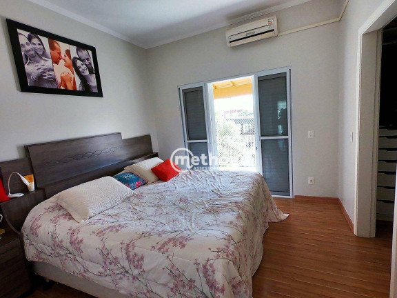Imagem Casa com 3 Quartos à Venda, 305 m² em Betel - Paulínia Imagem Casa com 3 Quartos à Venda, 305 m² em Betel - Paulínia