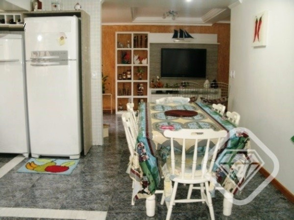 Imagem Casa com 4 Quartos à Venda, 510 m² em Tristeza - Porto Alegre Imagem Casa com 4 Quartos à Venda, 510 m² em Tristeza - Porto Alegre
