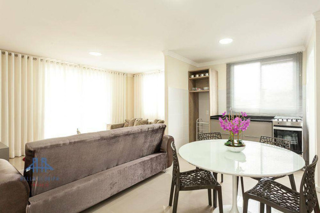 Apartamento com 2 Quartos para Temporada, 68 m² em Jurerê - Florianópolis