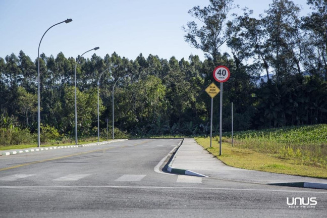Imagem Terreno à Venda, 360 m² em Centro - Santo Amaro Da Imperatriz Imagem Terreno à Venda, 360 m² em Centro - Santo Amaro Da Imperatriz