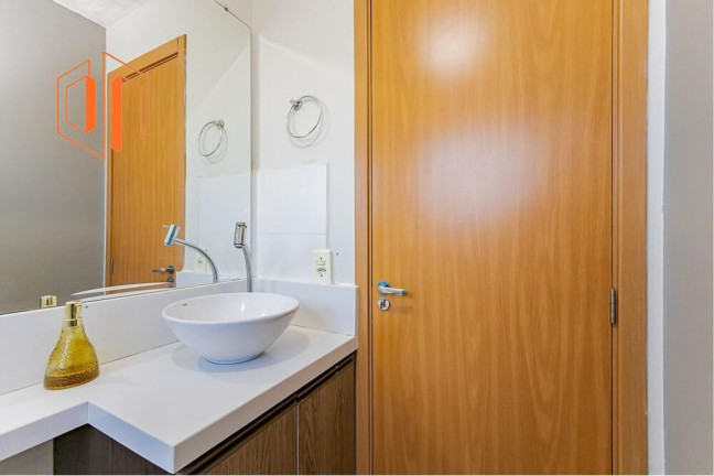 Imagem Apartamento com 2 Quartos à Venda, 43 m² em Pinheirinho - Curitiba