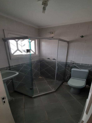 Imagem Casa com 3 Quartos à Venda, 300 m² em Chácara Das Pedras - Porto Alegre