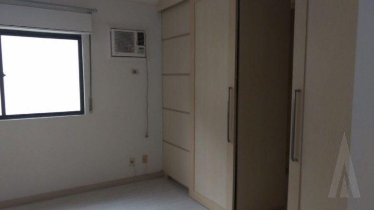 Imagem Apartamento com 3 Quartos à Venda, 197 m² em Atiradores - Joinville