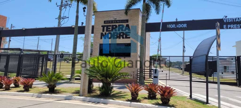 Terreno em Condomínio à Venda, 129 m² em Sítio Boa Vista - Cotia
