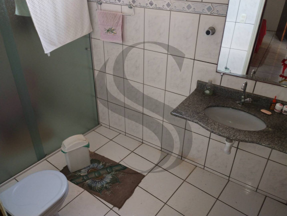 Imagem Casa com 2 Quartos à Venda, 236 m² em Vila Carvalho - Sorocaba Imagem Casa com 2 Quartos à Venda, 236 m² em Vila Carvalho - Sorocaba