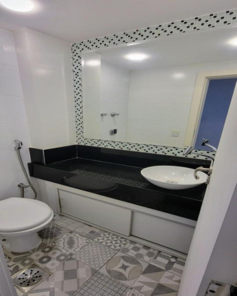 Imagem Imóvel com 3 Quartos à Venda, 150 m² em Ipanema - Rio De Janeiro Imagem Imóvel com 3 Quartos à Venda, 150 m² em Ipanema - Rio De Janeiro