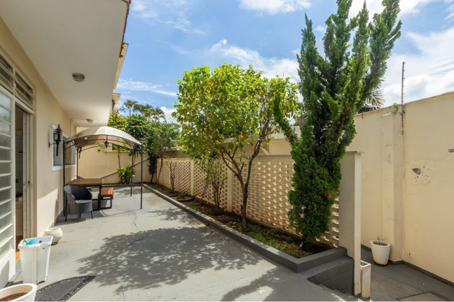 Imagem Casa com 3 Quartos à Venda, 379 m² em Pacaembu - São Paulo