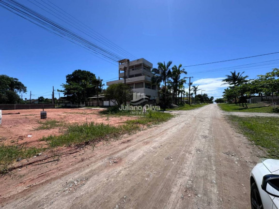 Terreno à Venda, 720 m² em Cambiju - Itapoá