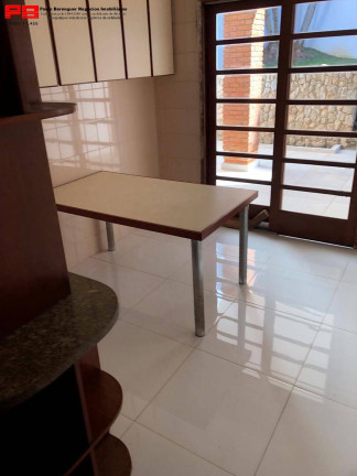 Imagem Sobrado com 3 Quartos para Alugar, 380 m² em Jardim Morumbi - São Paulo Imagem Sobrado com 3 Quartos para Alugar, 380 m² em Jardim Morumbi - São Paulo