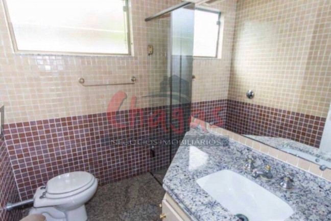 Imagem Sobrado com 4 Quartos à Venda, 650 m² em Tabatinga - Caraguatatuba