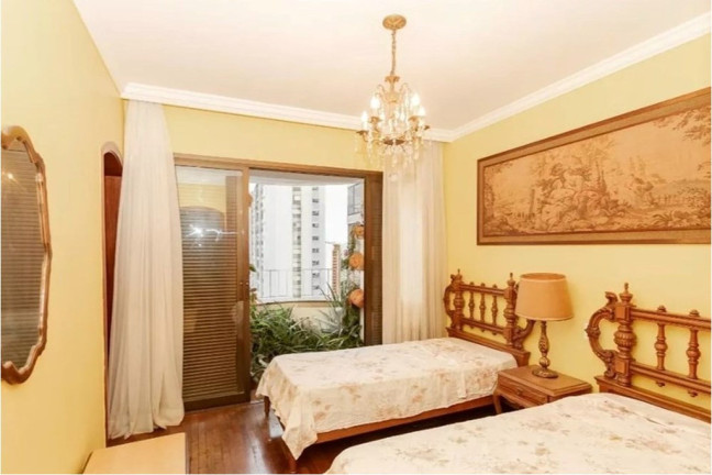 Imagem Imóvel com 4 Quartos à Venda, 251 m² em Campo Belo - São Paulo Imagem Imóvel com 4 Quartos à Venda, 251 m² em Campo Belo - São Paulo