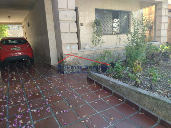 Imagem Sobrado com 3 Quartos à Venda, 227 m² em Embaré - Santos