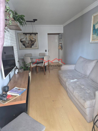 Apartamento com 2 Quartos para Alugar, 65 m² em Jardim Marajoara - São Paulo
