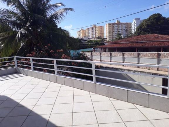 Imagem Casa com 3 Quartos à Venda, 180 m² em Estrada Do Coco - Lauro De Freitas Imagem Casa com 3 Quartos à Venda, 180 m² em Estrada Do Coco - Lauro De Freitas