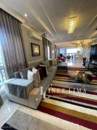 Imagem Imóvel com 4 Quartos à Venda, 250 m² em Meia Praia - Itapema Imagem Imóvel com 4 Quartos à Venda, 250 m² em Meia Praia - Itapema