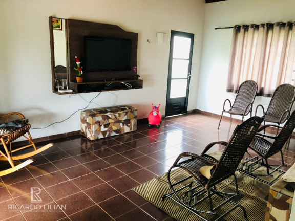 Imagem Imóvel com 1 Quarto à Venda, 1.380 m² em Laranjal - Atibaia Imagem Imóvel com 1 Quarto à Venda, 1.380 m² em Laranjal - Atibaia