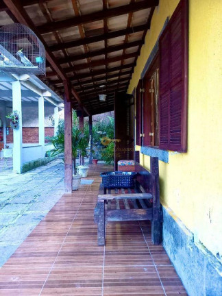 Imagem Casa com 4 Quartos à Venda, 250 m² em Jardim Salaco - Teresópolis