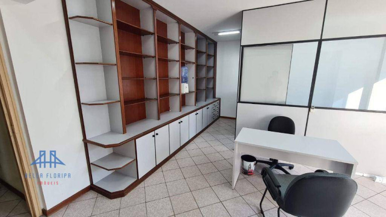 Sala Comercial à Venda, 42 m² em Centro - Florianópolis