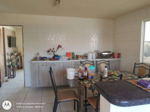 Imagem Casa com 4 Quartos à Venda, 215 m² em Emiliano Perneta - Pinhais Imagem Casa com 4 Quartos à Venda, 215 m² em Emiliano Perneta - Pinhais