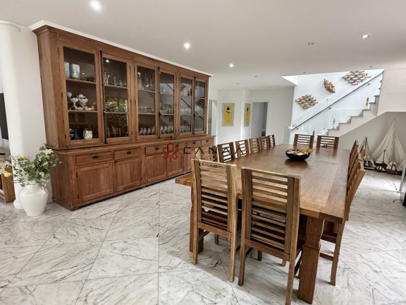 Casa com 5 Quartos à Venda, 600 m² em Retiro (cunhambebe) - Angra Dos Reis