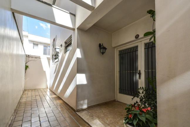 Imagem Casa com 4 Quartos à Venda, 242 m² em Moema - São Paulo