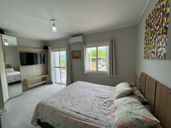 Imagem Casa com 3 Quartos à Venda, 154 m² em Nossa Senhora Das Graças - Canoas