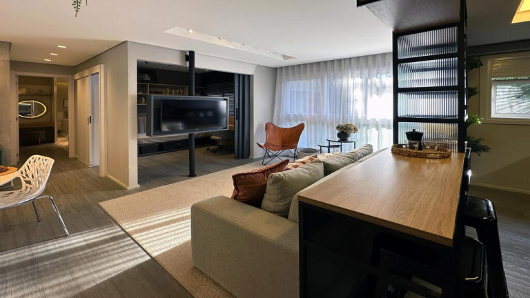 Imagem Apartamento com 3 Quartos à Venda, 77 m² em Moinhos De Vento - Porto Alegre