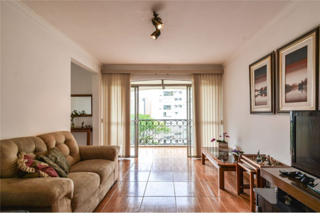 Imagem Apartamento com 3 Quartos à Venda, 135 m² em Moema - São Paulo