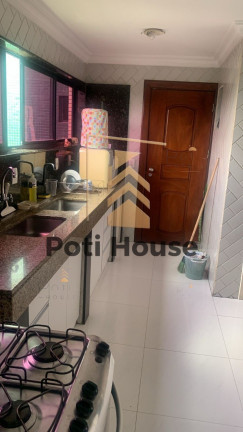 Imagem Imóvel com 3 Quartos à Venda, 307 m² em Candelária - Natal Imagem Imóvel com 3 Quartos à Venda, 307 m² em Candelária - Natal
