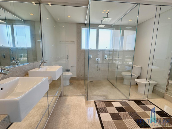 Imagem Apartamento com 4 Quartos para Alugar, 238 m² em Centro - Balneário Camboriú Imagem Apartamento com 4 Quartos para Alugar, 238 m² em Centro - Balneário Camboriú