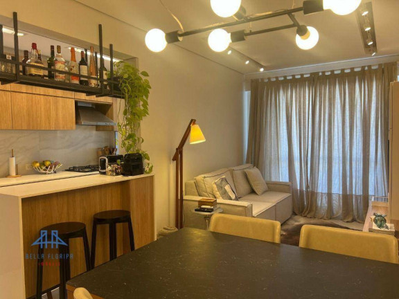 Imagem Apartamento com 2 Quartos à Venda, 68 m² em Centro - Florianópolis Imagem Apartamento com 2 Quartos à Venda, 68 m² em Centro - Florianópolis