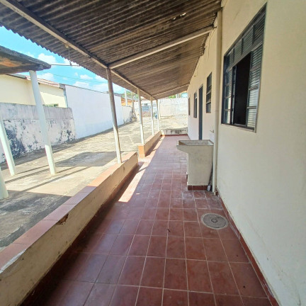 Imagem Casa com 3 Quartos à Venda, 333 m² em Campinas