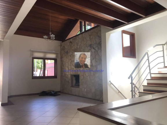 Imagem Casa de Condomínio com 4 Quartos à Venda, 347 m² em Barueri